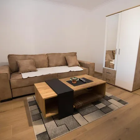 Apartman Bozur *